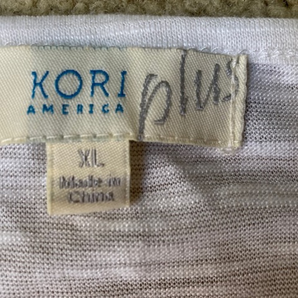 Kori America Tunic Top - Picture 5 of 7